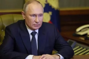 Putin gecə ilə Kremlə qayıtdı- VİDEO