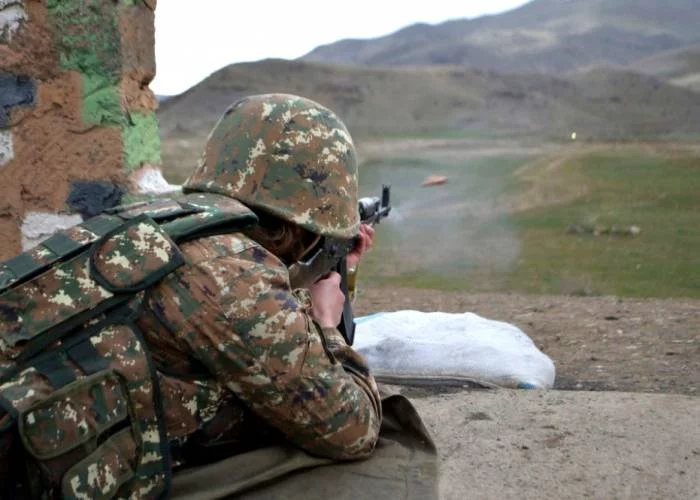 Ermənilər Naxçıvandakı mövqelərimizi yenə atəşə TUTDU