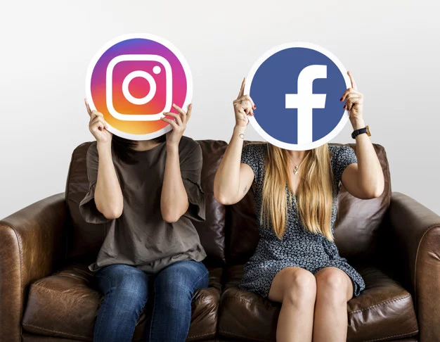 "Facebook" və "Instagram" ÖDƏNİŞLİ OLACAQ?