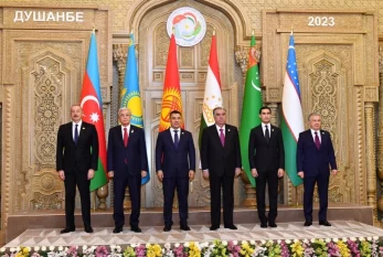 Tacikistan Prezidenti Mərkəzi Asiya dövlətlərini birliyə ÇAĞIRDI