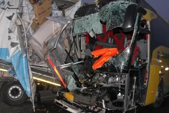 Kahramanmaraşda avtobuslar toqquşdu, 9 sərnişin yaralandı