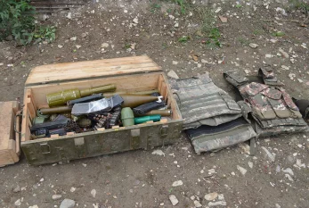 Xocavənd rayonunda tərk edilmiş döyüş mövqeyi - VİDEO