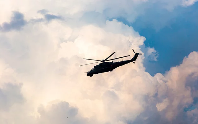 Polşa hərbi helikopteri Belarus sərhədini pozdu- VİDEO