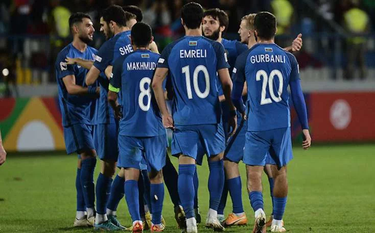 Məşhur futbolçu Azərbaycan millisinin heyətindən çıxarıldı 