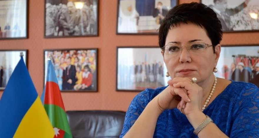 Prezident Elmira Axundovaya VƏZİFƏ VERDİ - SƏRƏNCAM