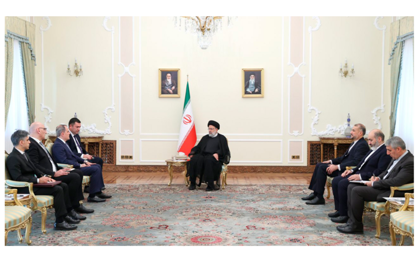 Ceyhun Bayramov İran Prezidenti ilə GÖRÜŞDÜ