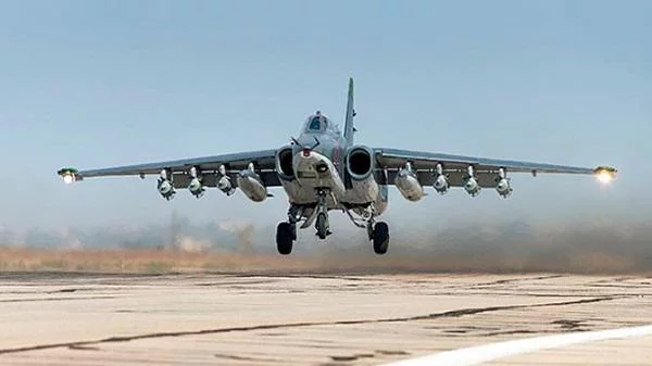 Rusiyaya məxsus Su-25 təyyarəsi VURULDU