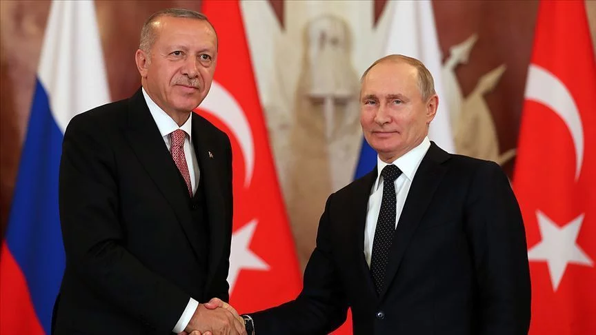 Türkiyə ilə münasibətləri inkişaf etdirmək istəyirik - Putin