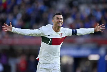 16 il əvvəl Azərbaycana gəlmiş 22 yaşlı Ronaldo – FOTO/VİDEO