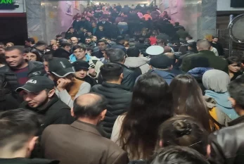 Metrodakı sıxlıq qatarları GECİKDİRDİ - FOTO