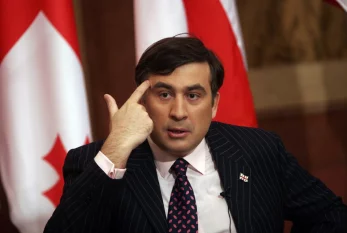 Gürcüstan Prezidenti Saakaşvilini əfv edə BİLƏR