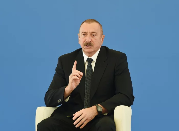 "Ermənilərdən daha çox erməni olmağa çalışırlar" - Prezident