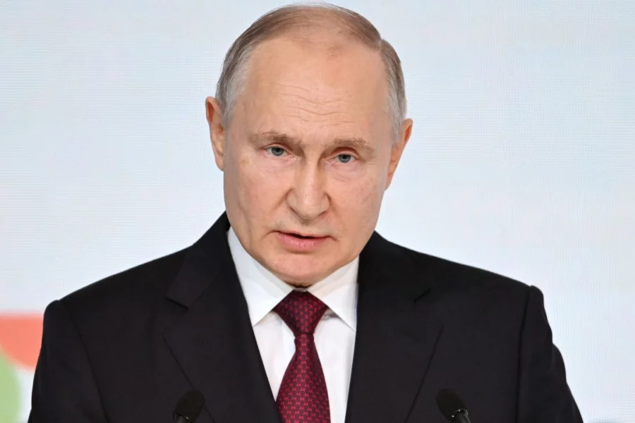 "Rusiya yeni dünya modeli yaratmaq istəyir" - Putin