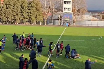 Azərbaycan futbolunda əlbəyaxa dava - VİDEO