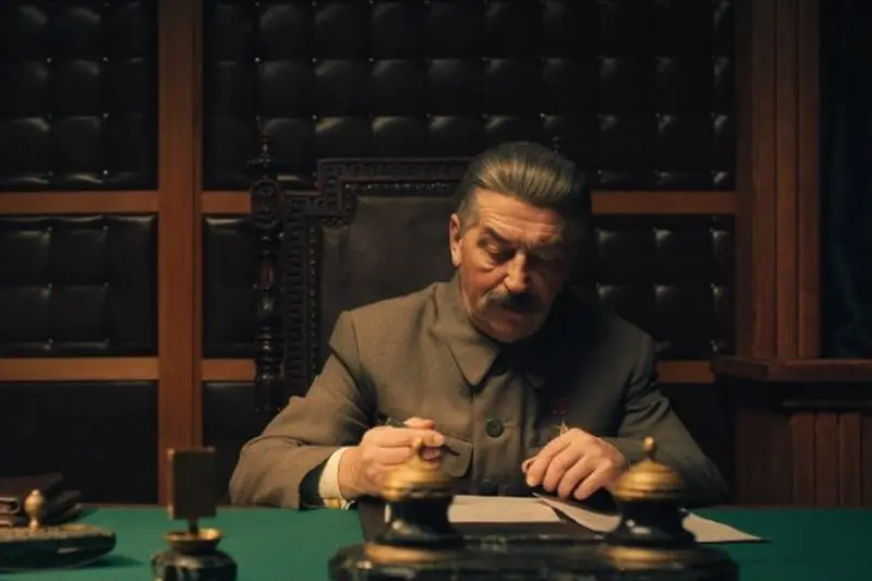 Stalini canlandıran aktyor ÖLDÜ - FOTO
