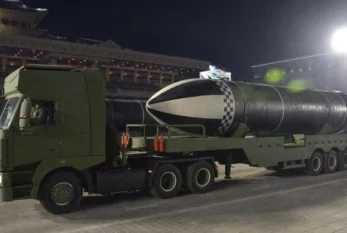 Şimali Koreya ballistik raket atdı 