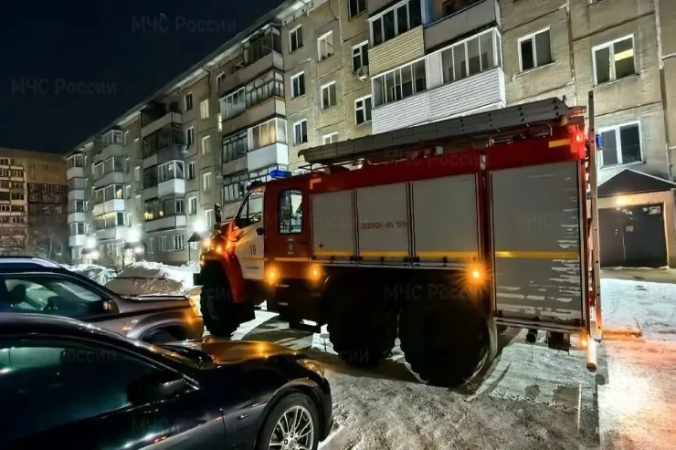 Yaşayış binasında yanğın: iki nəfər diri-diri yandı