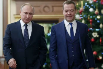 Medvedev Putindən vəzifə istədi 