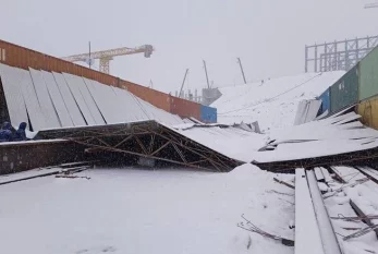 Fabrikdə tikilən talvar uçdu: 3 ölü, 29 yaralı 