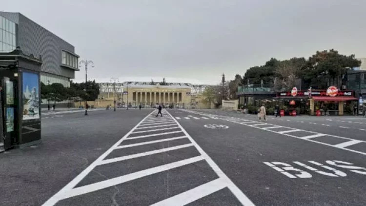 Tofiq Bəhramov adına stadionun qarşısında avtobus zonası yaradıldı 