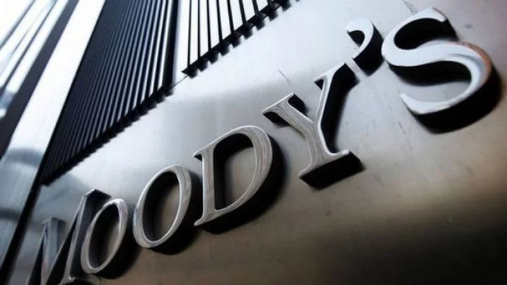 Moody's Gürcüstanın suveren reytinqini “stabil”ləşdirdi 