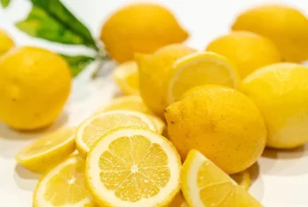 Limon hansı hallarda sağlamlıq üçün çox zərərlidir? 