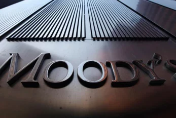 "Moody's" bu bankın kredit reytinqini aşağı saldı 
