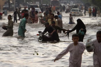 Güclü yağış nəticəsində 37 nəfər öldü
