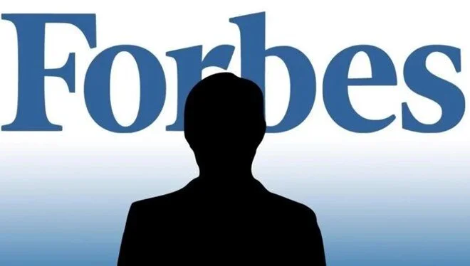 “Forbes”in müxbiri saxlanıldı - FOTO