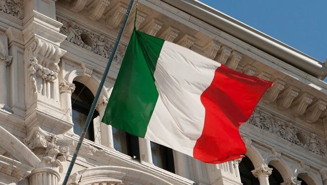 “İtaliya NATO-nun şərq cinahını gücləndirir” 