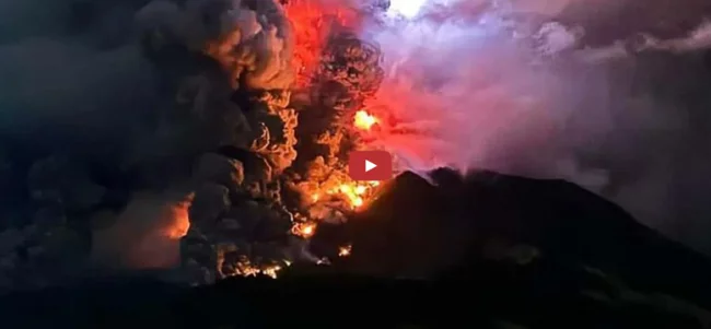 İndoneziyada vulkan püskürməsi - VİDEO