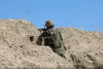 Ermənistanda bir qrup hərbçi ordudan istefa Verdi 