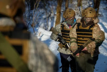 Ukraynada qadınlar da hərbi xidmətə yollana bilər 