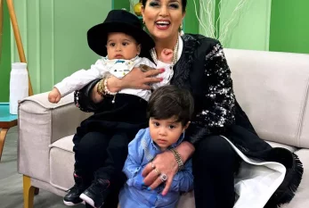 Elza Seyidcahan yeni doğulan nəvələri ilə - Fotolar