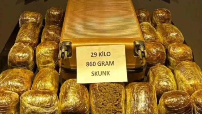 Avtobusda 29 kilo narkotik ələ keçirildi 