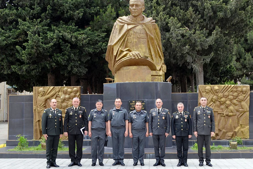 Azərbaycan və Özbəkistan hərbi ekspertləri görüşüb - FOTO