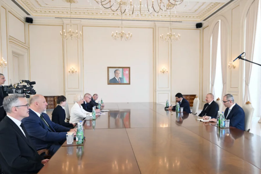 Prezident Latviya Seyminin sədrini qəbul etdi – FOTOLAR