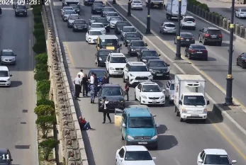 Bakıda qəza TIXAC yaratdı 