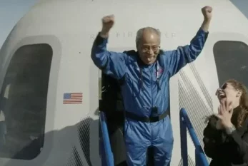 Dünyanın ən yaşlı astronavtı 