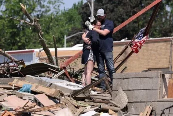 ABŞ-da tornado: Ölən və yaralananlar var