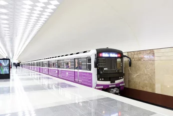 Bakı metrosunda sərnişinin halı pisləşdi, qatar dayandırıldı 