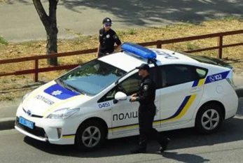 Polis maşını içərisindəki polislə birgə OĞURLANDI