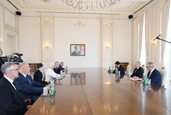Prezident Latviya Seyminin sədrini qəbul etdi – FOTOLAR