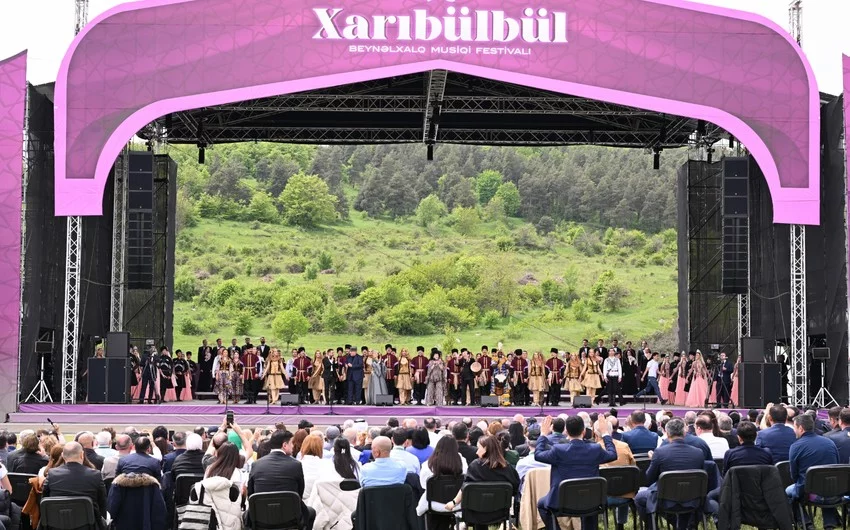 Şuşada “Xarıbülbül” festivalının ikinci günündən VİDEO