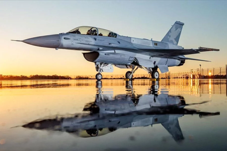 F-16-ların alınması üçün imzalar atıldı 