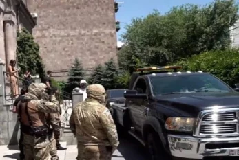 Qarabağ separatçıları prezidentinin maşını müsadirə edildi - VİDEO