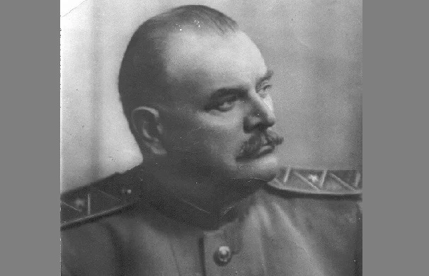 Stalinin anasının zamin durduğu general: Keke keçmişini unutmayıb… – FOTOLAR