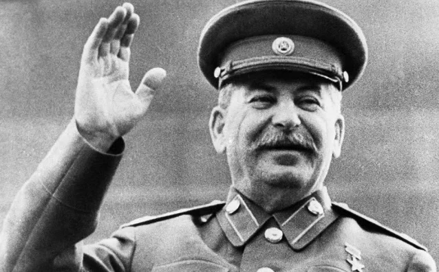 Stalinin avtomobil hədiyyə etdiyi cərrah – MARAQLI FAKTLAR