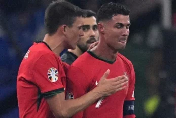 Ronaldo göz yaşlarını saxlaya bilmədi 
