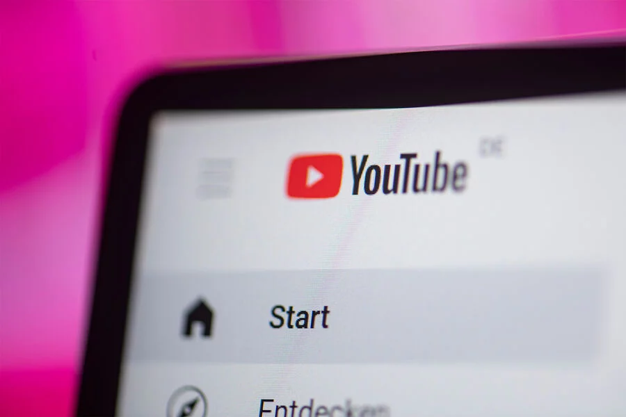 Rusiya YouTube-u bloklamağı planlaşdırır 